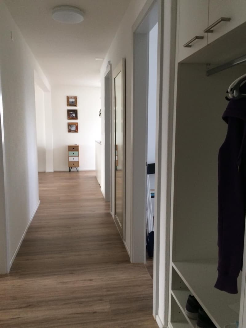 Günstige 4 Zimmer Wohnung mit Blick auf die Berge