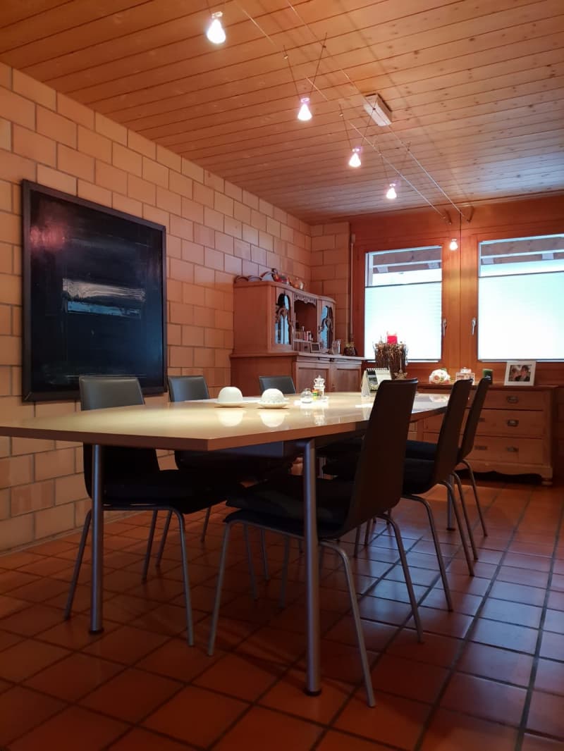 Schönes 5.5-Zimmer Reihenhaus mit Garten und Alpensicht
