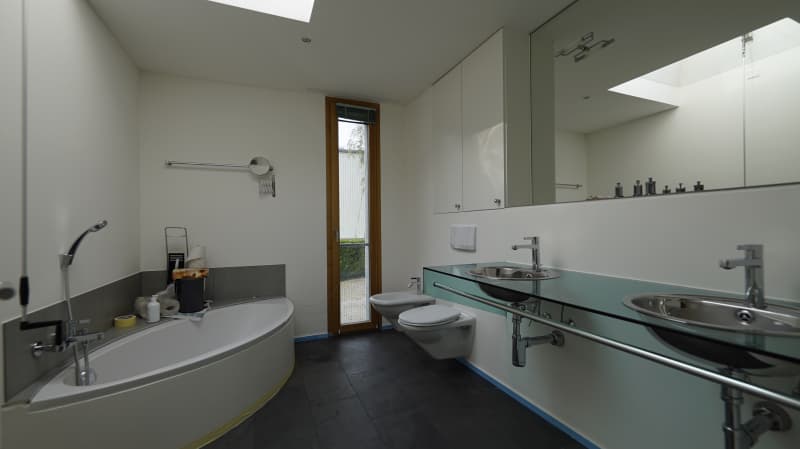 Grosse 5 ½ Zimmer Wohnung zu vermieten