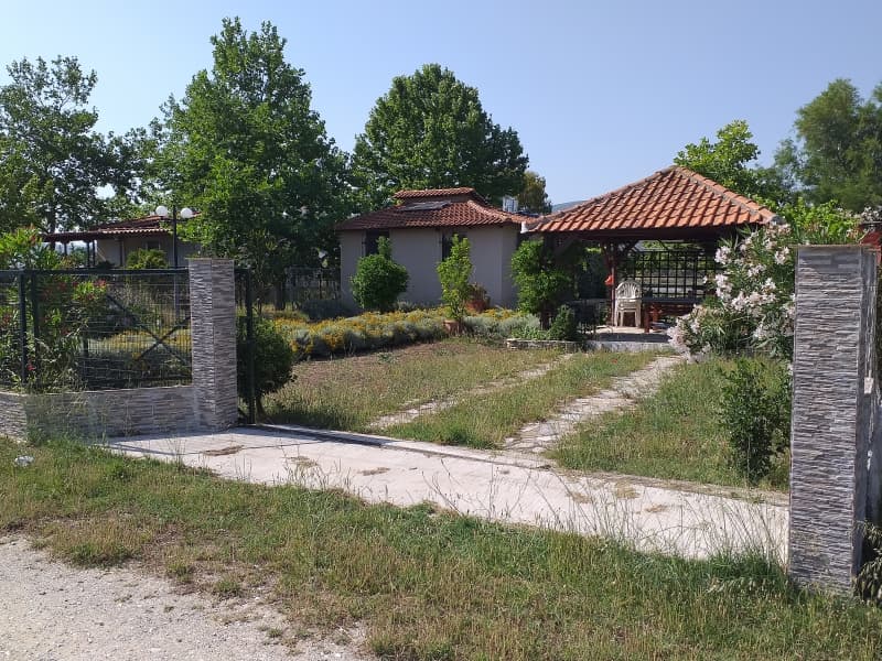 Haus für Familien auf dem griechischen Festland zuvermieten