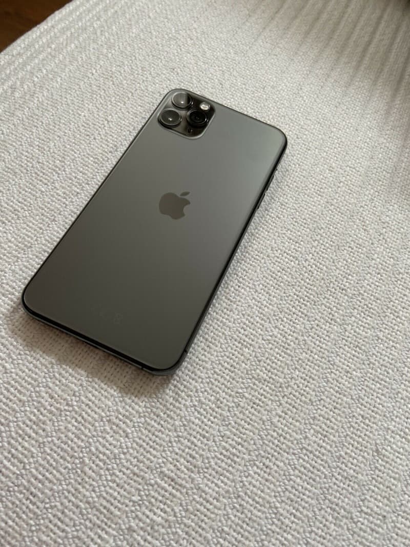 Apple iPhone 11 Pro Max - 64 GB - Space Grey