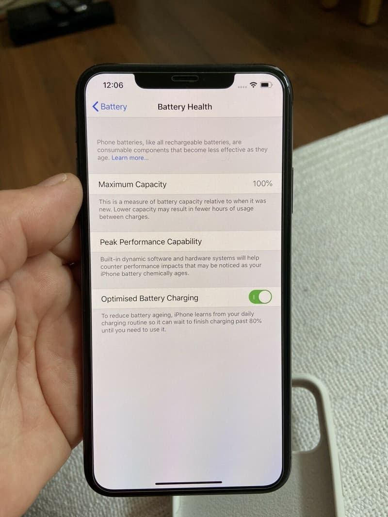 Apple iPhone 11 Pro Max - 64 GB - Space Grey