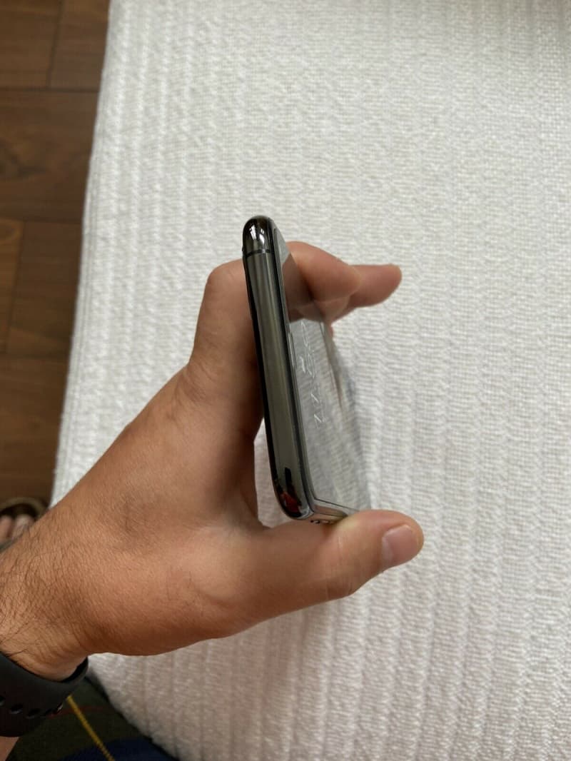 Apple iPhone 11 Pro Max - 64 GB - Space Grey