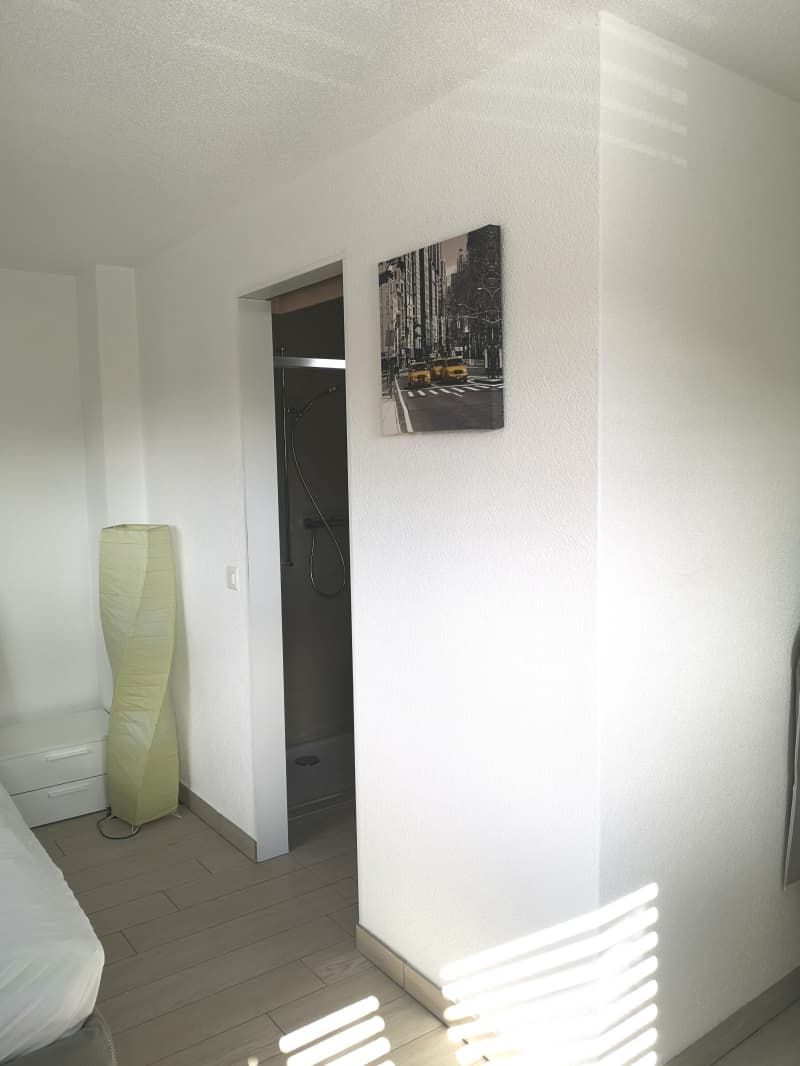 Nachmieter/in in gesucht zur einem Moderne und Helle 2-Zimmer-Woh