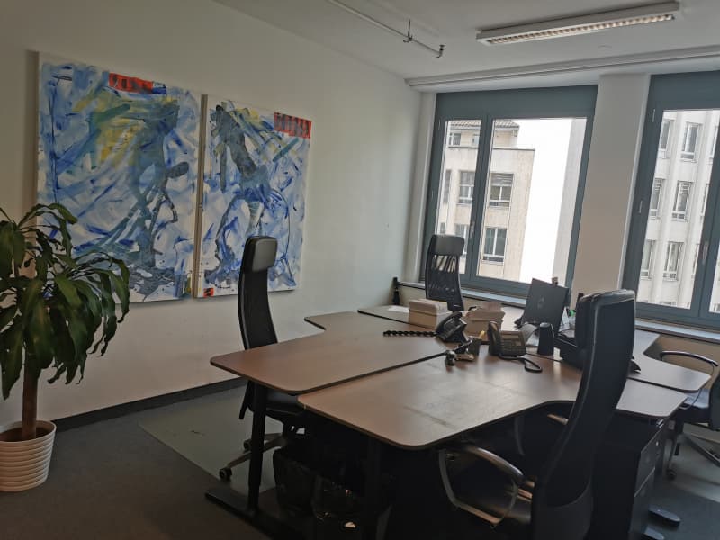 Workspace Büro Arbeitsplatz im Zentrum befristet bis 10/21