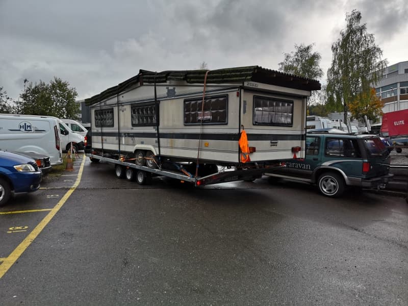 Wohnwagentransporte, Überführungen und Entsorgung