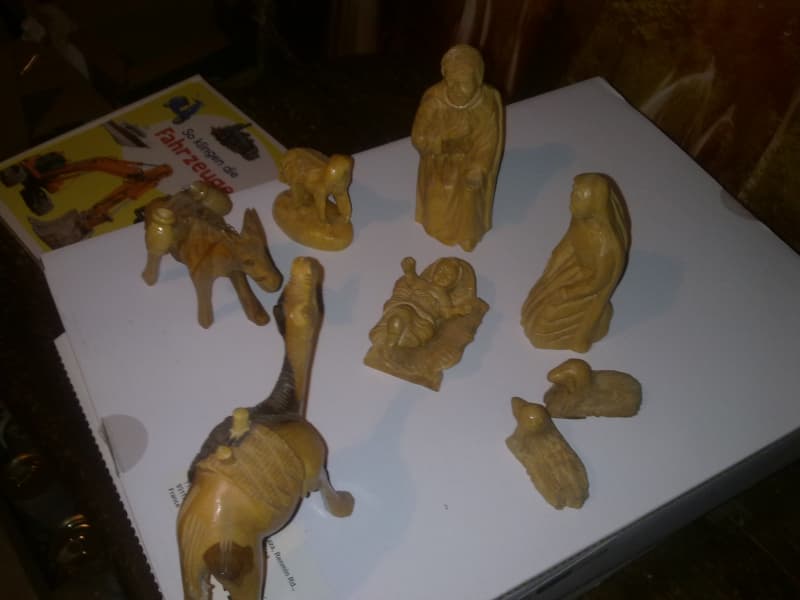 Krippenfiguren 9-teilig aus echtem Olivenholz