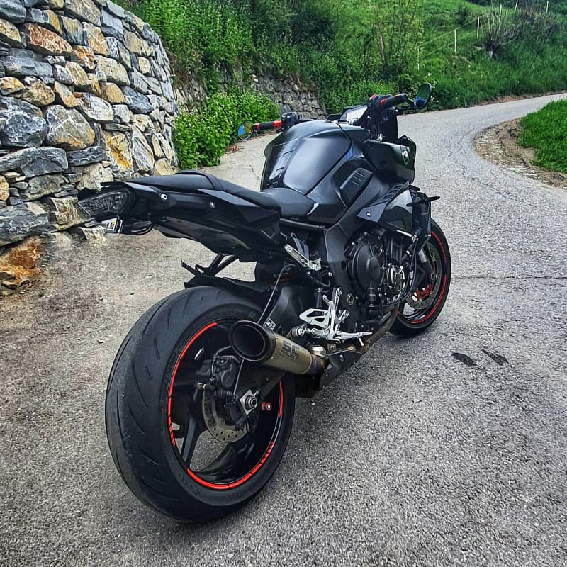 Schöne Yamaha MT 10 jahrgang 2016