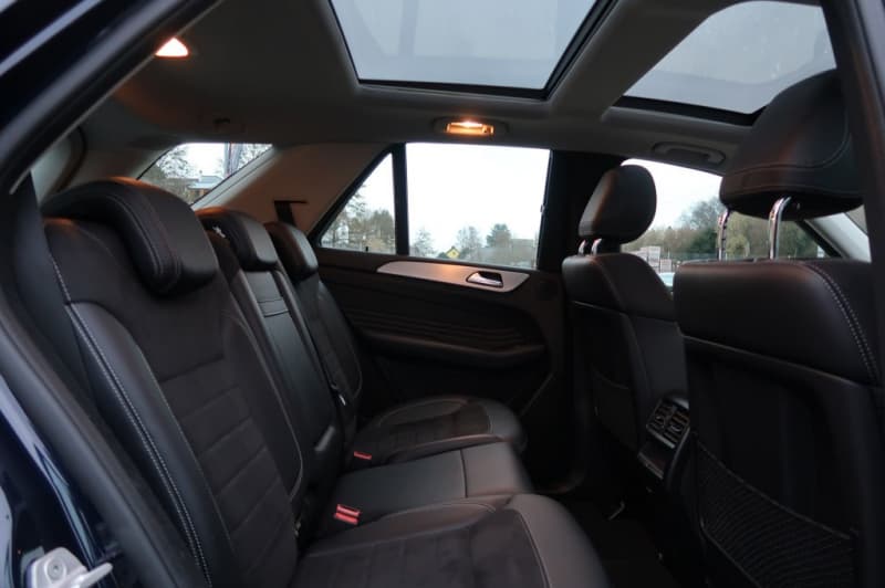 MERCEDES-BENZ ML 350 BlueTEC 4Matic 7G-Tronic SUV