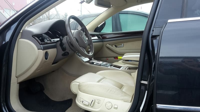 Audi A8 4,2 V8 Quattro tiptronic