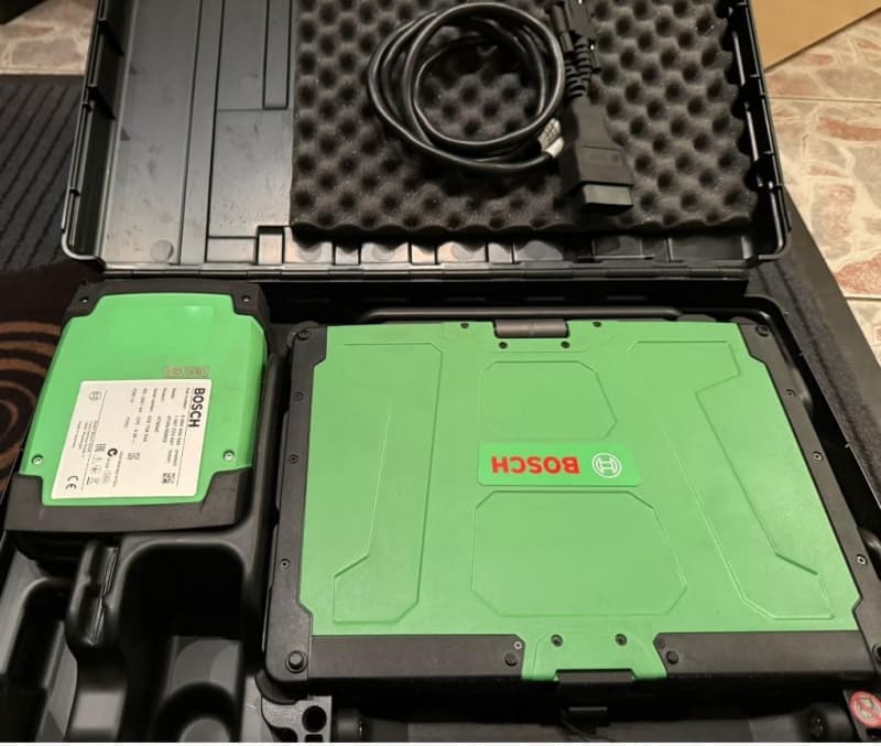 Bosch KTS 960 Diagnosegerät (KTS 560 + DCU220) Inkl Software