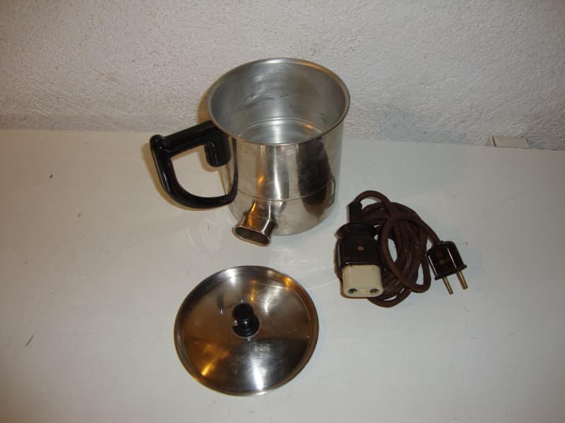 Alter Wasserkocher