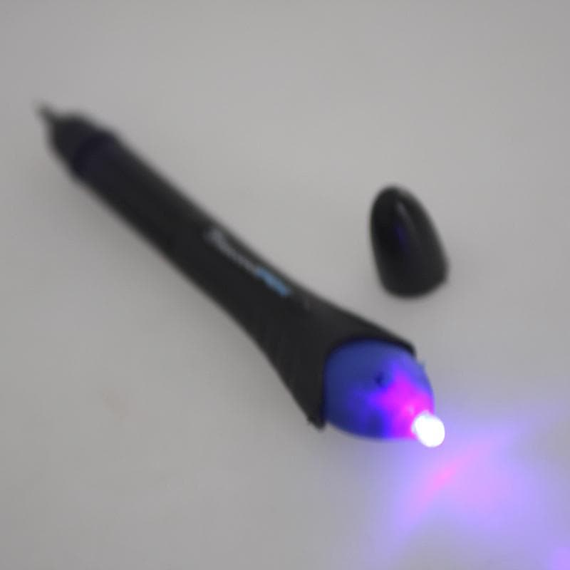 5 Second Fix - arbeitet mit UV-Licht
