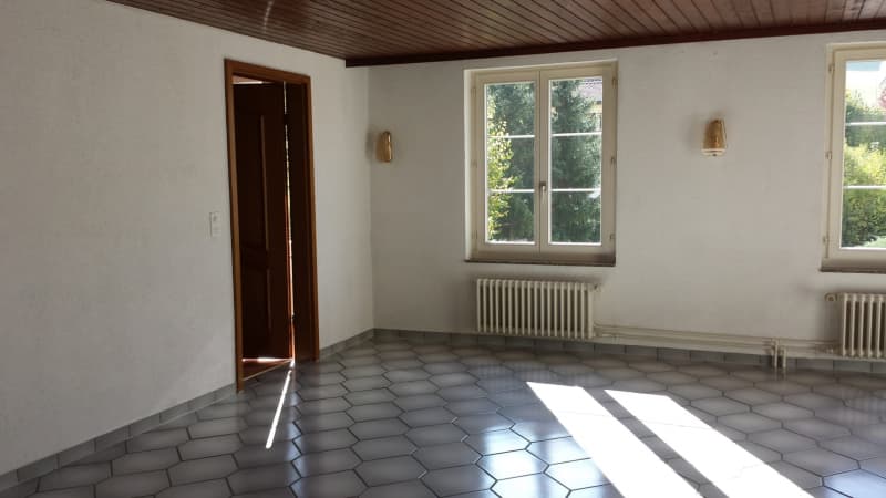 per sofort schöne 3.5 Zimmer Wohnung