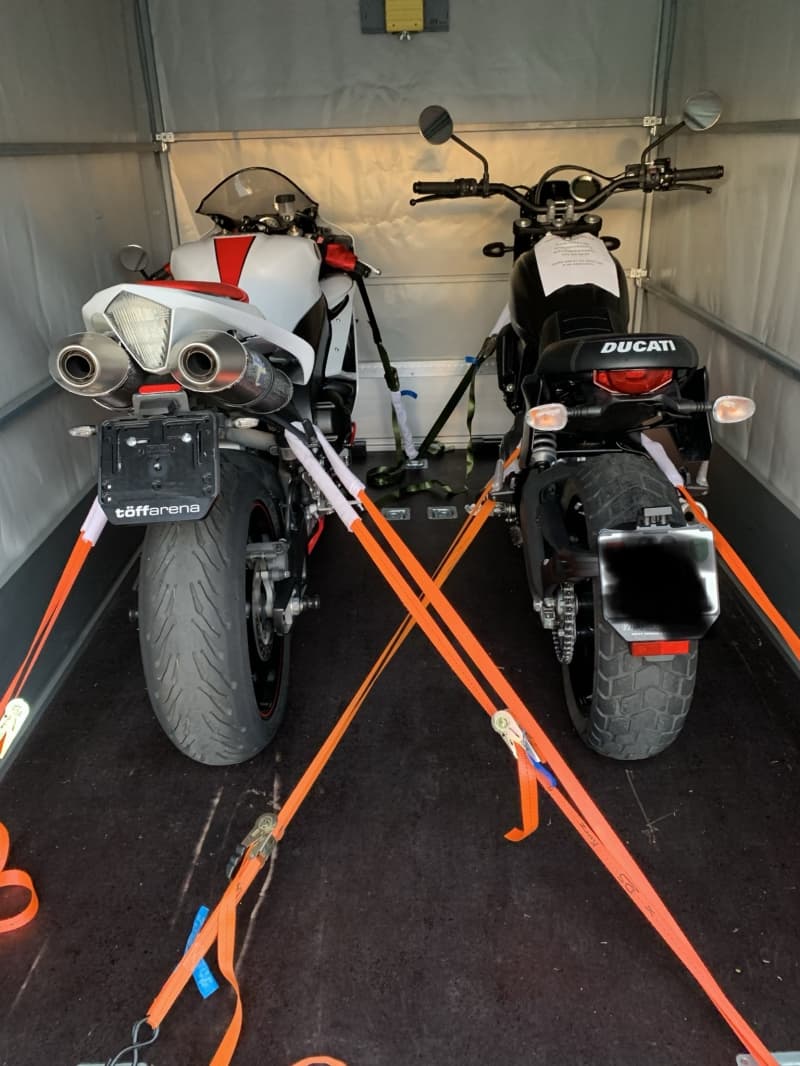 Motorradtransport / Sofort Abholung (Dringend) Tel. Und los.