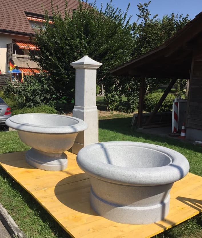 Brunnen mit Brunnenstock - Neneuanfertigung