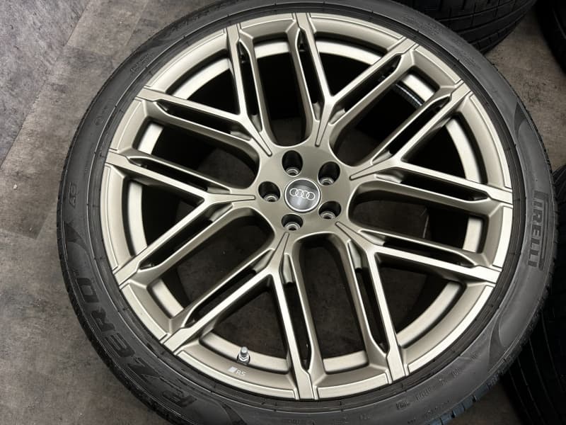 Audi RSQ8 RS8 Q8 4M8 RS 2025 BR Alufelgen