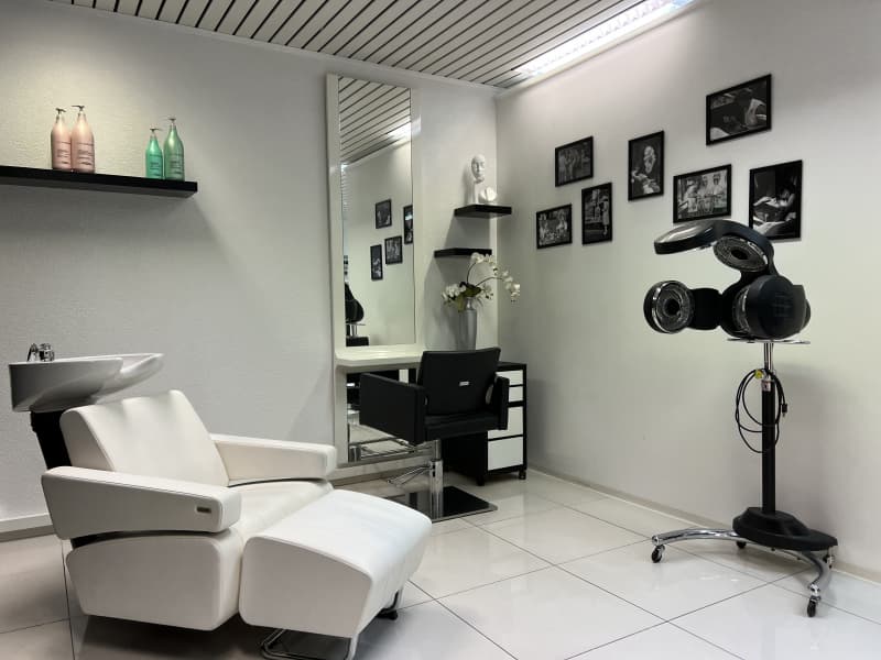 Coiffure Platz (Mitte)
