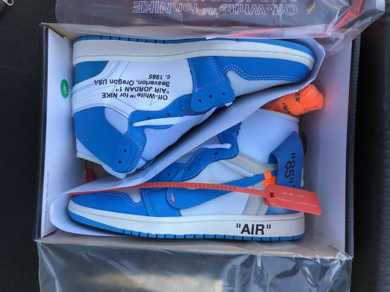 OFF-WHITE x Air Jordan 1