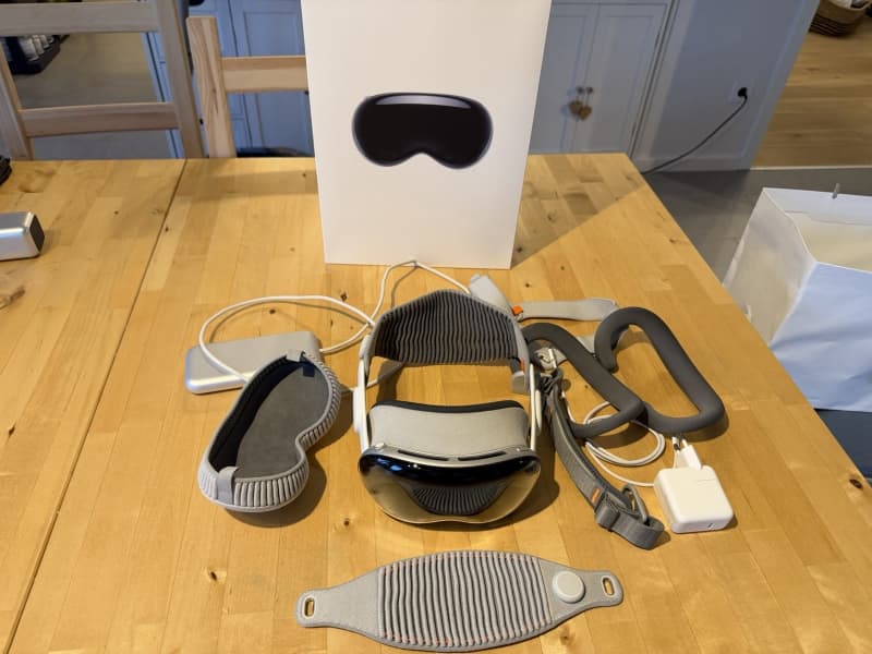Apple Vision Pro 1 TB (M2 Chip) – Top Zustand