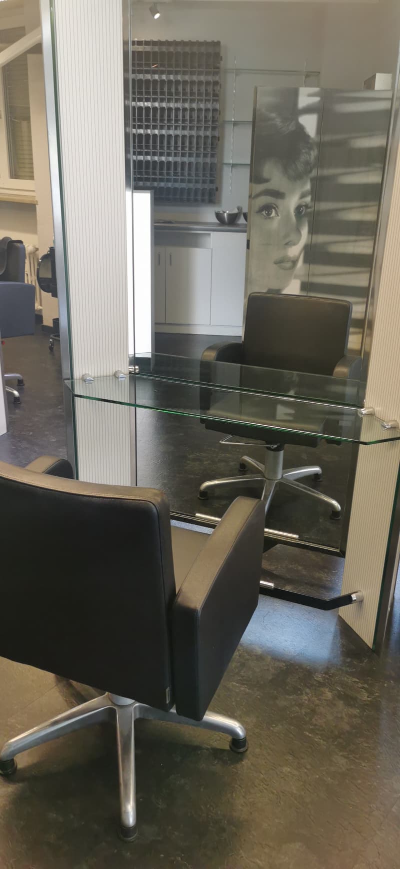 Coiffeur stuhl mieten