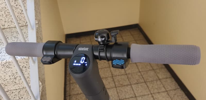 Segway Ninebot ES4 E-Trottinet