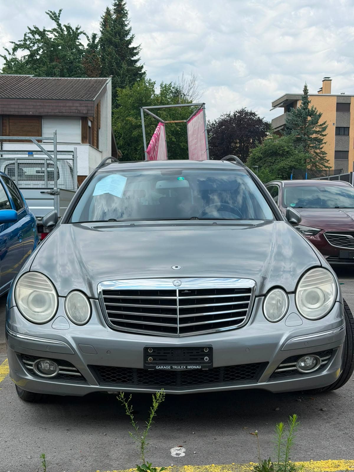 Mercedes E280 T 4Matic KoAmbi – Allrad – Top Zustand – Frisch MFK & Service!