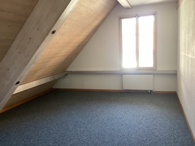 Büroräume in Gewerbe- und Büroliegenschaft in Sumiswald