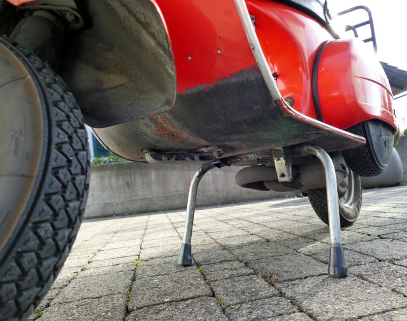 Gepflegte alte Vespa P125X