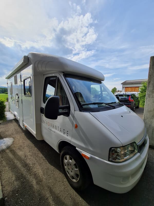 Wohnmobil top ausgestattet Wohnraumklima,Solar,Satanlage uvm.