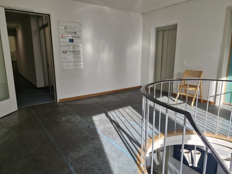 Untermiete 20m² Praxisraum mitten in Aarau