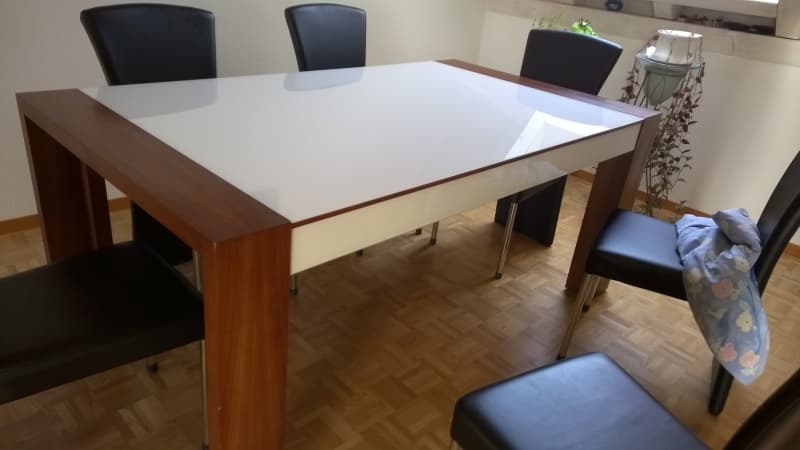 Esstisch Glas weiß und 6 Stühle