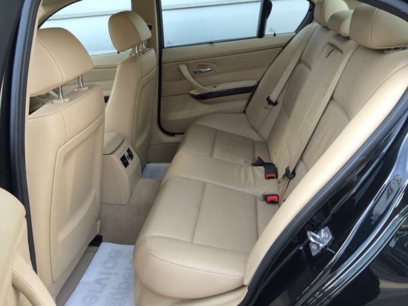sehr schönes schwarzes BMW 320 D (Limousine), nichtraucher Auto