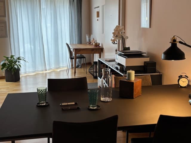 Praxisraum in Horgen zur Untermiete! Montag & Sonntag
