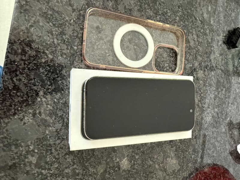 iPhone 15pro 512 GB top Zustand, Akkukapazität 100 Prozent !