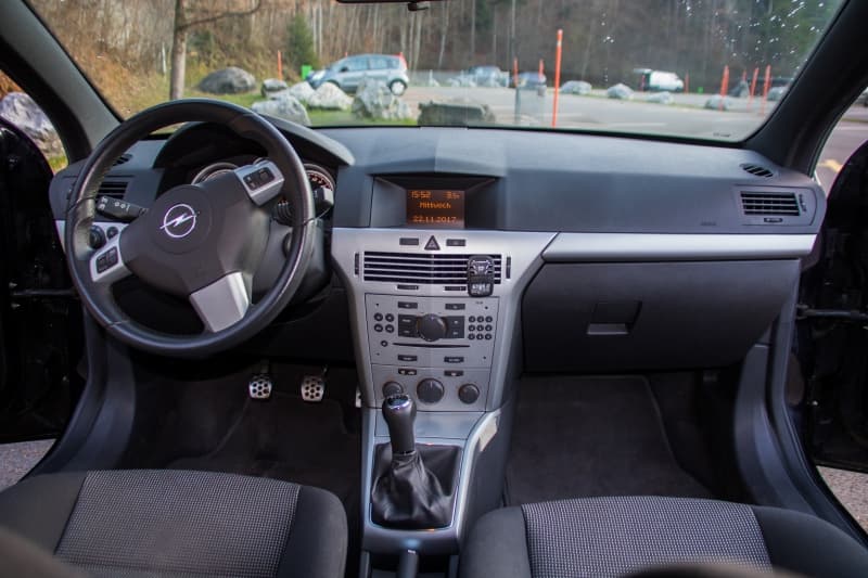 Opel Astra H 16T GTC frisch ab MFK und grossem Service