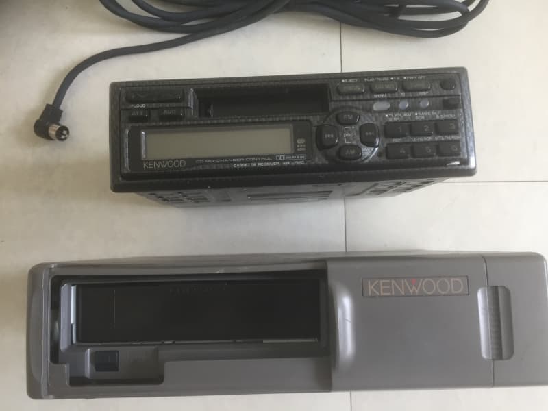 Auto Radio Kenwood (Carbon / 6 Fach CD-Wechsler)