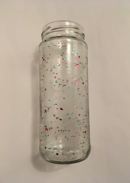 Glasvase mit Deko farbglitzer