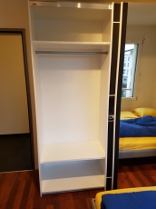 Neuer Kleiderschrank