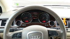 Audi A8  4,2 V8 Quattro tiptronic
