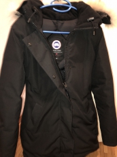 Canada Goose Victoria Parka (schwarz, Gr. S)