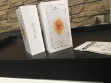 NEU Iphone SE 16 GB gold (limited Edition)