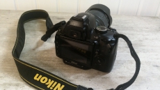 Nikon DSLR D5000 Spiegelreflex Kit mit viel Zubehör