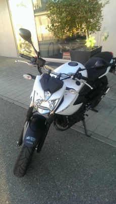 Yamaha XJ 6N mit ABS!