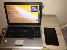 Laptop mit tablet zu verkaufen