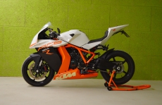 KTM RC8 R