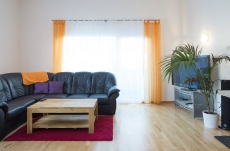 Moderne und neuwertige 3.5 Zimmer Wohnung