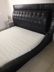 Designer Bett inkl Matratze 200/160cm