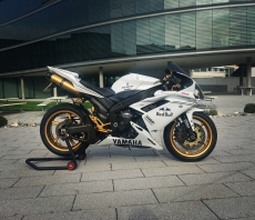 Verkaufe Yamaha YZF R1 