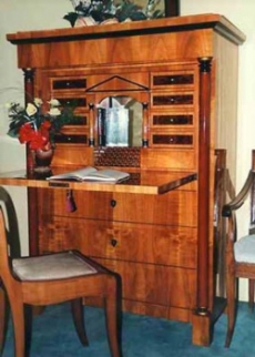 Biedermeier - Biedermeierschrank